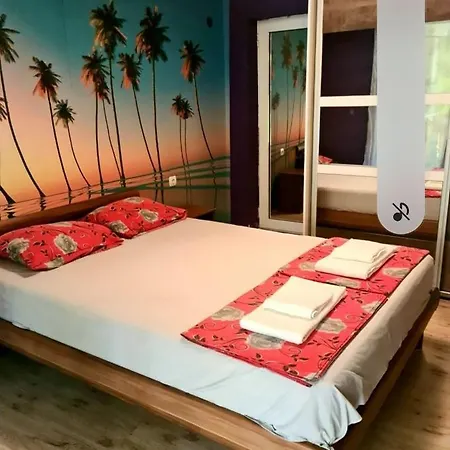 апартамент Paradise شقة *